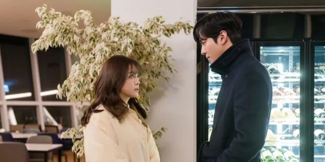 8 Drama Korea yang Juga Ada Versi Filmnya, Nontonnya Tetap Nggak Kalah Seru  