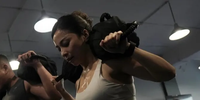 8 Potret Nikita Willy Latihan Hyrox, Penampilan Body Goals Sampai Dijuluki Hot Mom