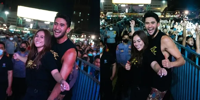 9 Potret Detail Kemesraan Wulan Guritno dan Sabda Ahessa di Konser Ndarboy Genk, Romantis Abis - Pelukan Bak ABG Kasmaran