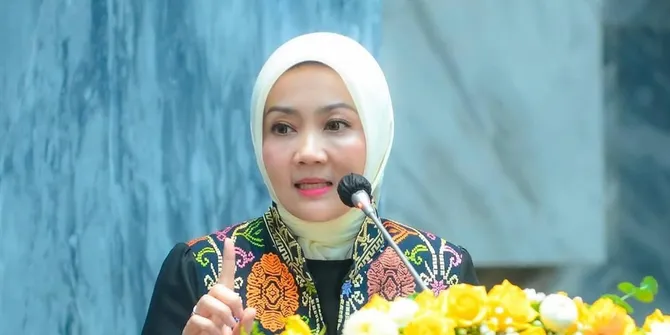 Atalia Praratya Bantah Gugatan Cerai ke Ridwan Kamil karena Lisa Mariana, Kompak Absen Sidang