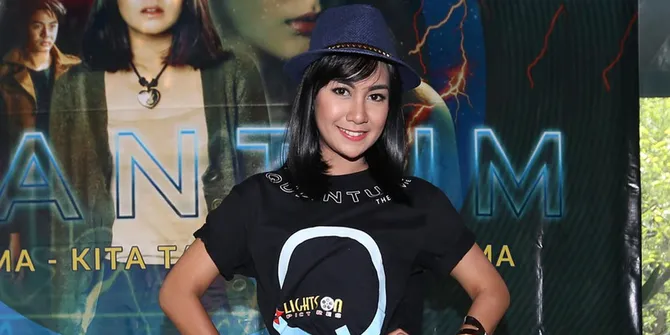 Berbalut Topi Fedora & Kulot Lucu, Anisa Rahma Kenalkan Lagu Baru