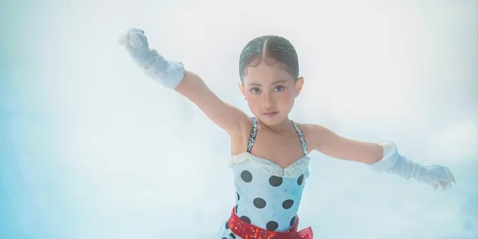 Chava Anak Rachel Vennya Siap Kompetisi Ice Skating di Bangkok, Pengen Juara 1