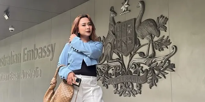 Chikita Meidy Dituntut Rp938 Juta Oleh Suami, 9 Tahun Cuma Dijadikan ATM Bersama