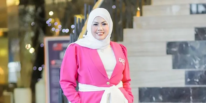 Demi Anak, Ini Kisah Elly Sugigi yang Pernah Mau Jual Ginjal Rp 200 Juta Saat Masih Hidup Susah - Makan Nasi Cuma Pakai Kecap