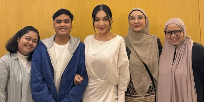 Denada Ingin Pertemukan Aisha dan Ressa Rizky Rosano