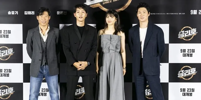 Foto dari Preskon 'SPACE SWEEPERS', Film Pertama Song Joong Ki Setelah Cerai