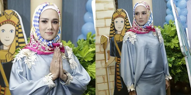 FOTO: Mulan Jameela Makin Mantap Berhijab Sepulang Dari Palestina