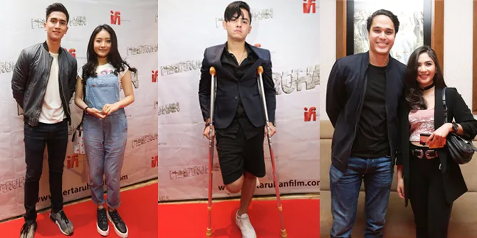 FOTO: Sederet Seleb di Premiere 'PERTARUHAN', Kruk - Couple Mesra