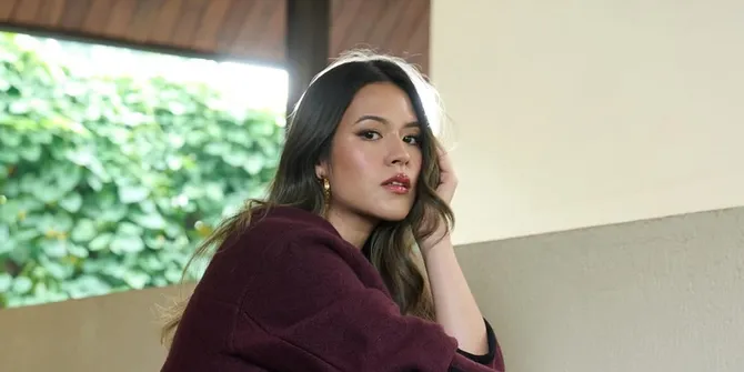 Hadapi Dua Ujian Berat, Raisa Genggam Tangan Ibu yang Sakit di Tengah Huru Hara Cerai