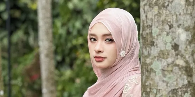 Ibu Virgoun Sebut Inara Rusli Bohong Sulit Bertemu Anak: Jumat Kemarin Masih Ketemu