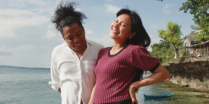 Indah Permatasari Hamil Anak Pertama dengan Arie Kriting, Banjir Ucapan Selamat