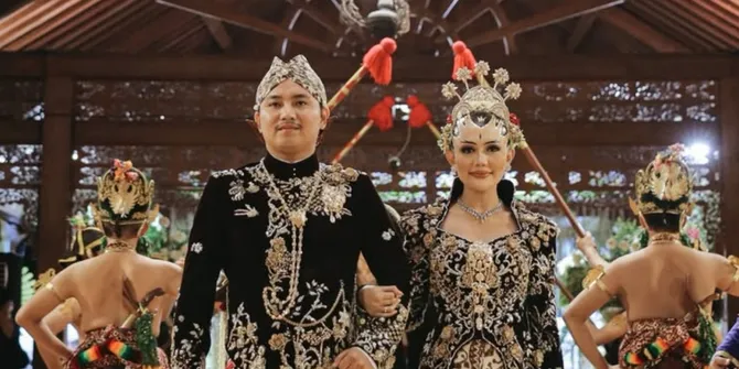 Isi Surat Diksa untuk Aksa Diungkap Soimah di Panggung D'Academy