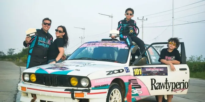 Kairo Anak Rifat Sungkar dan Sissy Prescillia Pertama Kali Naik Mobil Balap