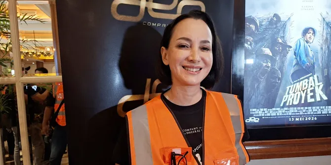 Karina Suwandi Akhiri Trauma Film Horor Lewat Karakter Ibu di 'TUMBAL PROYEK'