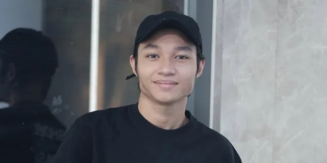 Kiesha Alvaro Jadi Sandwich Gen: Anak Sekarang Mentalnya Cemen