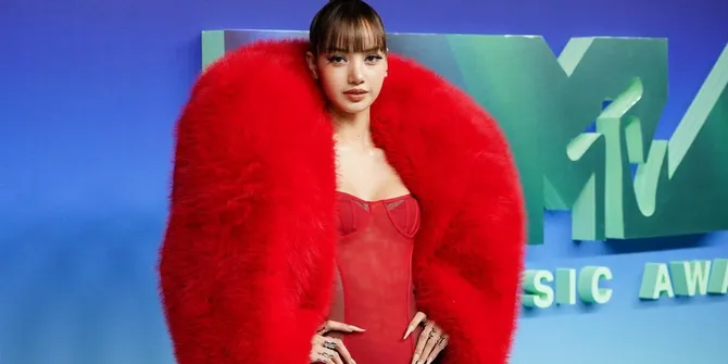 Lisa BLACKPINK Menang Best Pop di VMA 2026, Debut SaWaDiKa di Los Angeles