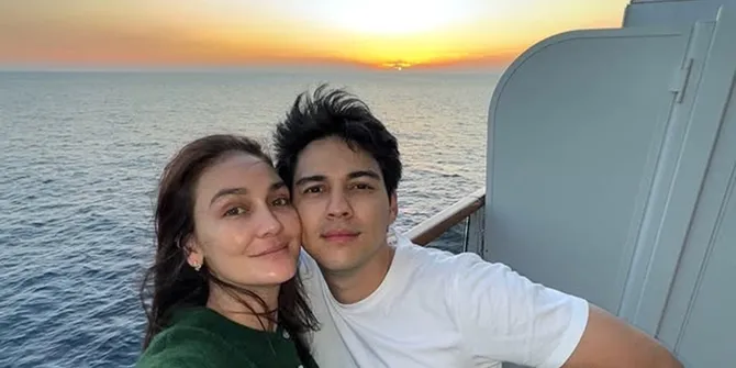 Luna Maya Santai Tampil Bareface di Kapal Pesiar Mewah, Mesra Bareng Maxime Bouttier
