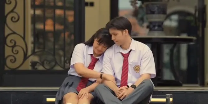 Marshanda dan Stefan William Pakai Seragam SMA, Dibilang Masih Cocok