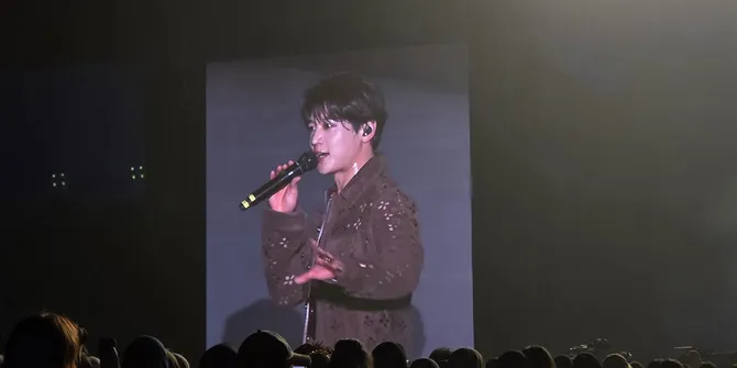 Minho SHINee: Siang Lari, Malam Manggung