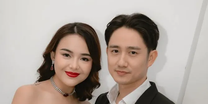 Momen Amanda Manopo Makan Bareng Kenny Austin, Pakai Berbagai Filter yang Bikin Ngakak
