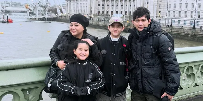 Momen Dua Anak Perempua Iko Uwais Jago Pencak Silat, Berlatih Bersama Sang Ayah