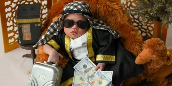 Momen Newborn Photoshoot Anak Nia Rose, Gemas Banget