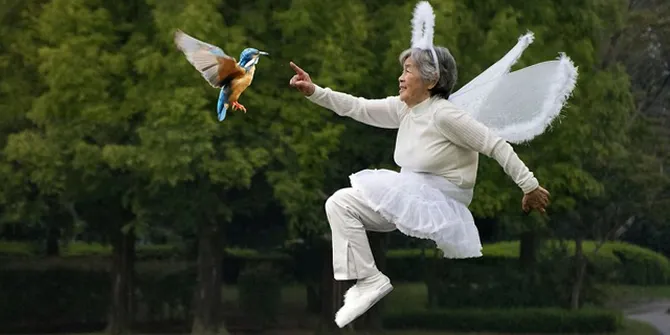 Nenek Ini Bikin Dunia Tercengang Karena Kehidupan Bahagianya