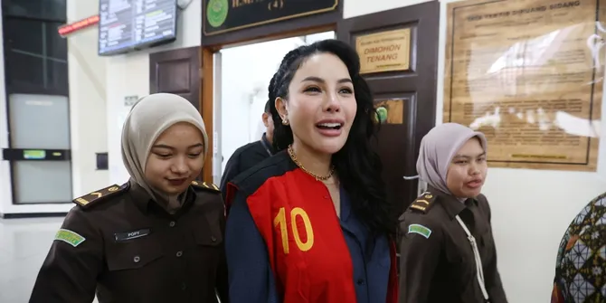 Nikita Mirzani Merasa Dituduh 'Tukang Ribut', Sebut Jaksa Kurang Riset & Cuma Ambil Penggalan Video