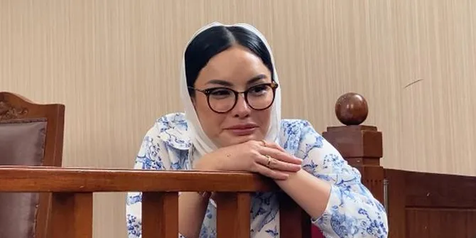 Nikita Mirzani Rindu Anak dan Merasa Dijebak Setelah 8 Bulan di Penjara