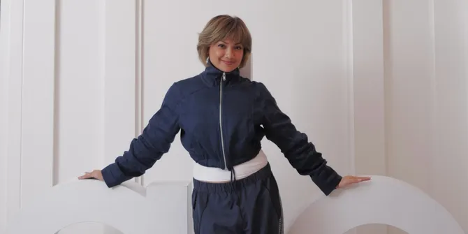 Nirina Zubir Pasrah Bolak-Balik ke Salon, Rambut Rusak Parah Akibat Bleaching