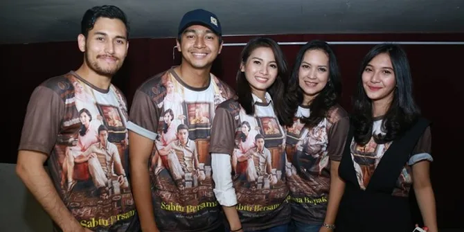 Para Bintang 'SABTU BERSAMA BAPAK', Kompak Seperti Keluarga