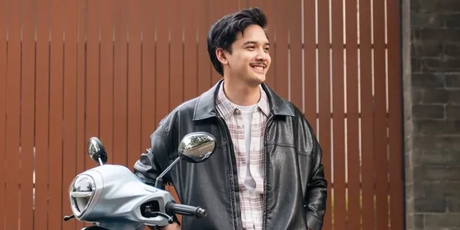 Penampilan Kalcer Baskara Mahendra, Aura Farming dalam Beragam Gaya