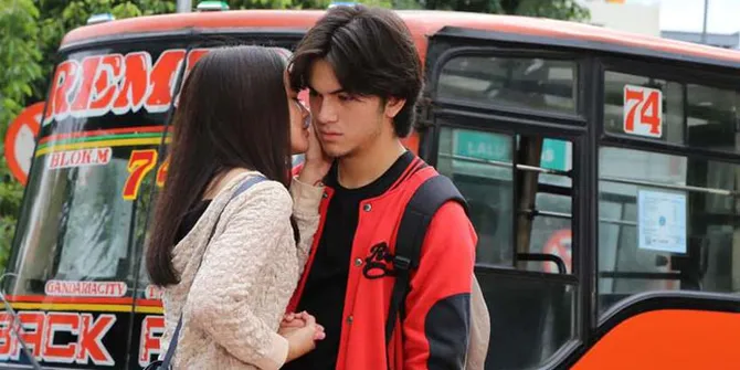 Penuh Makna, Kumpulan Meme 'MAGIC HOUR' Ini Bikin Ngakak