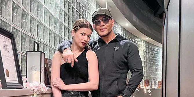 Perjalanan Cinta Sabrina Chairunnisa dan Deddy Corbuzier, Dari Backstreet hingga Berpisah