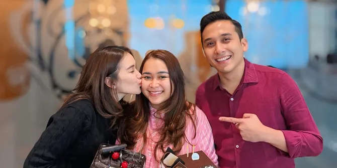Potret Ayu Ting Ting dan Kevin Gusnadi di Ultah Syifa, Makin Mesra