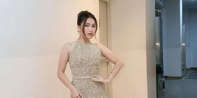 Potret Ayu Ting Ting Sakit Hingga Dirawat di RS, Sempat Berikan Kejutan Ultah Untuk Asisten