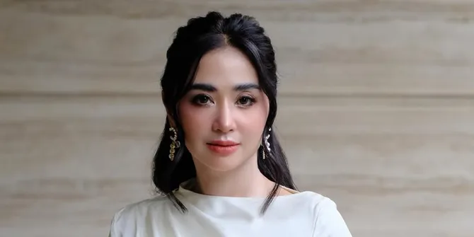 Potret Dua Dapur Dewi Perssik yang Punya Desain Berbeda, Untuk Siapkan Menu Favorit Sang Putra