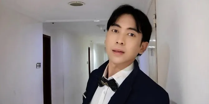 Potret Egi Fazri yang Mengaku Mirip Vidi Aldiano, Disindir Deddy Corbuzier?