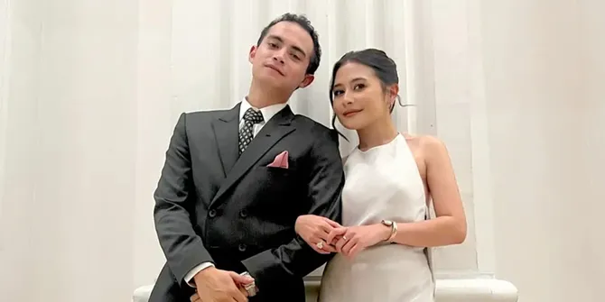 Potret Prilly Latuconsina dan Omara Esteghlal Tanggapi Soal Demo, Pakai Baju Hitam Karena Berduka