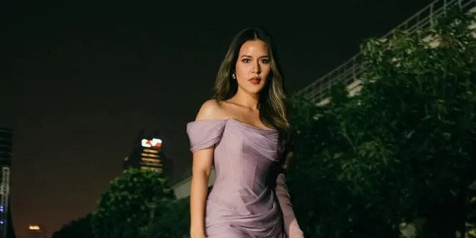 7 Potret Raisa, Afgan, Vidi Aldiano Nyanyikan Lagu Indonesia Jaya, Merinding