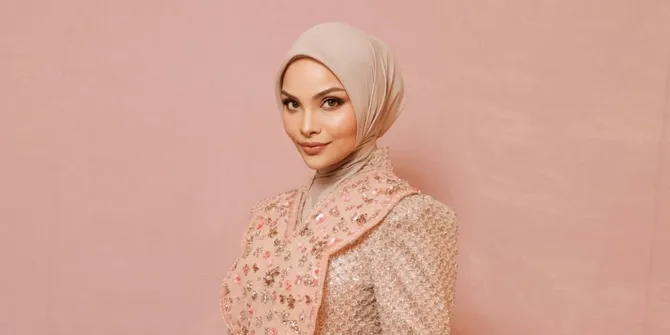 Potret Tengku Nadira Khataman dan Pengajian Jelang Pernikahan dengan Teuku Agassi Revano