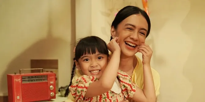 Proses Agla Artalidia Dalami Karakter Bu Djuwita di Film NA WILLA, Riset Langsung ke TK Sungguhan