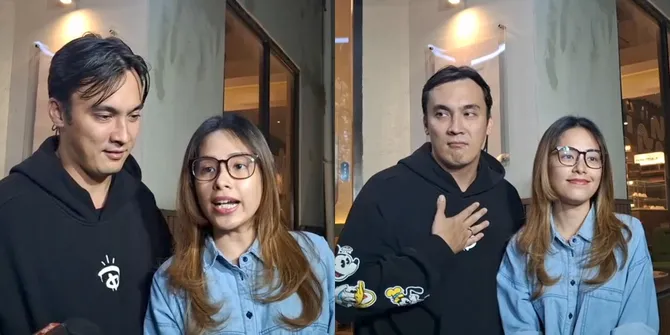 Rendy Kjaernett Klarifikasi Asal-Usul Foto Viral dengan Bella Lopulisa, Momen Biasa Usai Pelayanan