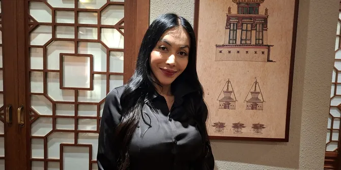 Ressa Rizky Rossano Menikah Lagi, Denada Senang Jadi Mertua dan Nenek