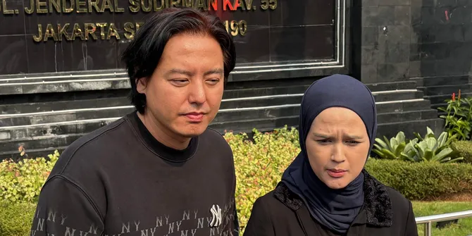Roger Danuarta Diperiksa 5 Jam Kasus Hanania Group, Serahkan Bukti Kontrak