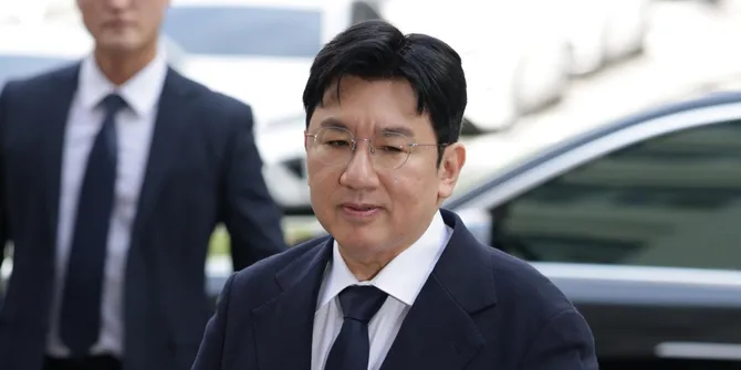 Rumah Bang Si Hyuk Digeledah, Kasus Dugaan Penipuan Finansial Disorot