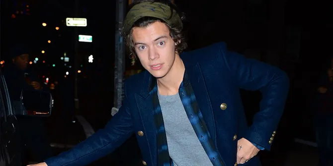 Saat Harry Styles Ngantuk di Teen Choice Awards