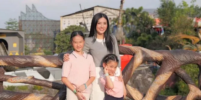 Sarwendah Boyong Anak-anak Liburan ke Malang