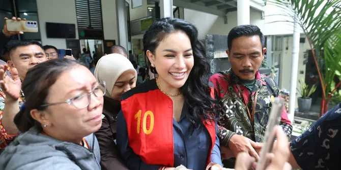 Sindiran Menohok Nikita Mirzani untuk Jaksa di Ruang Sidang