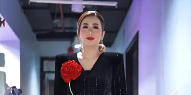 Soimah Beri Peringatan Finalis Top 4 D'Academy 7